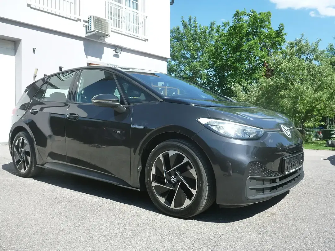 Volkswagen ID.3 - Thumbnail 8