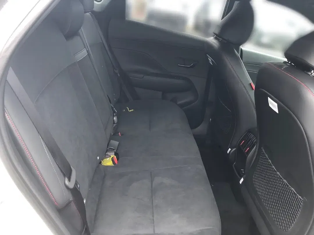 Hyundai KONA - Thumbnail 12