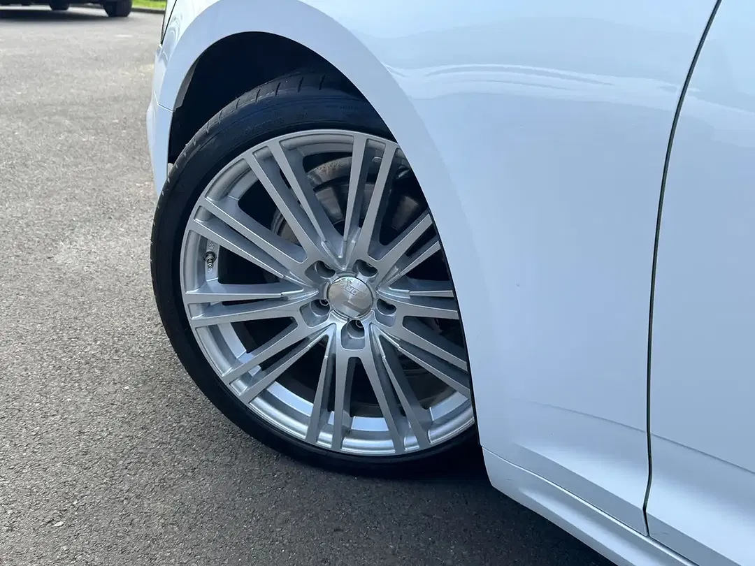 Audi A5 - Thumbnail 3