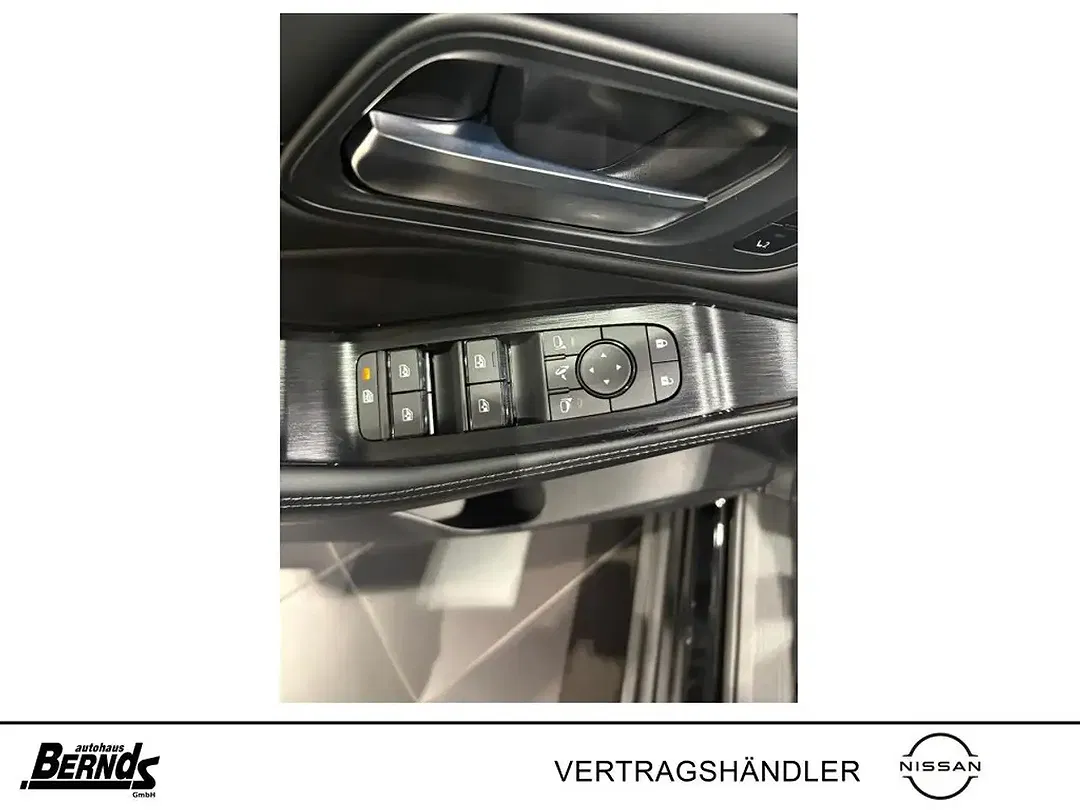 Nissan X-Trail - Thumbnail 10