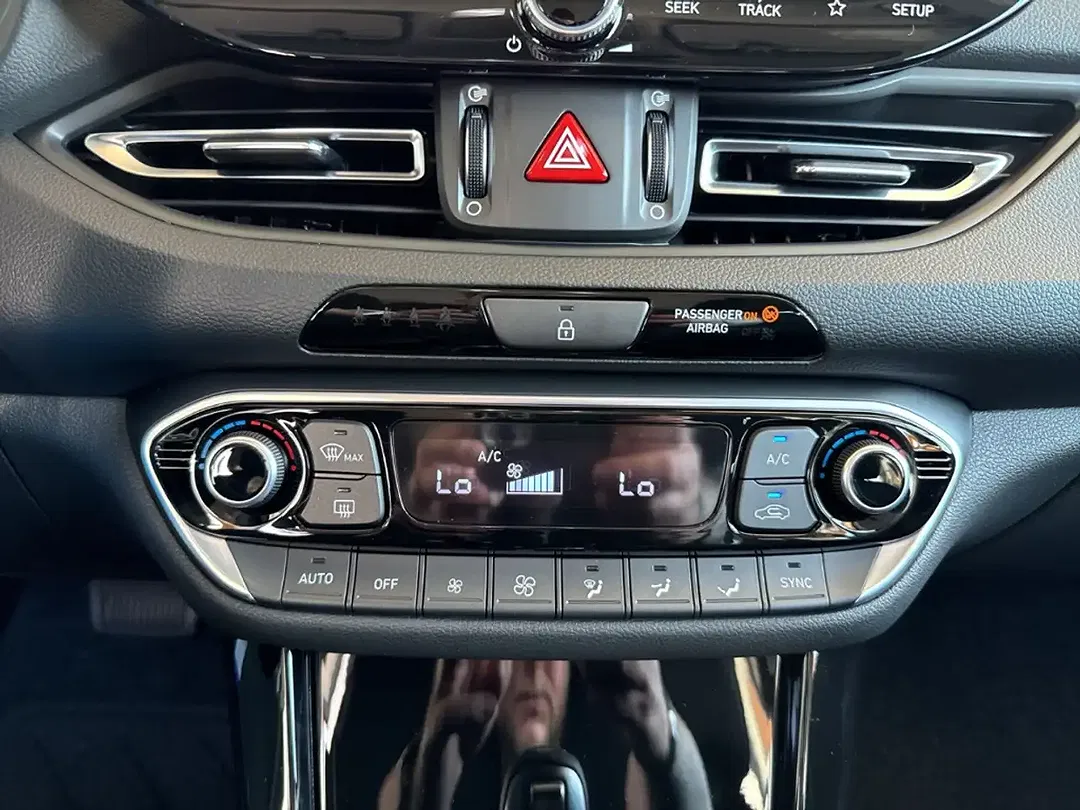 Hyundai i30 - Thumbnail 14