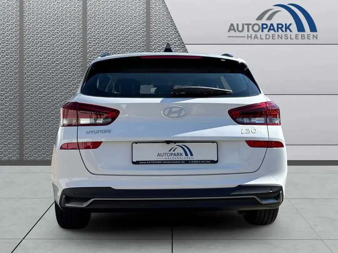 Hyundai i30 - Thumbnail 5