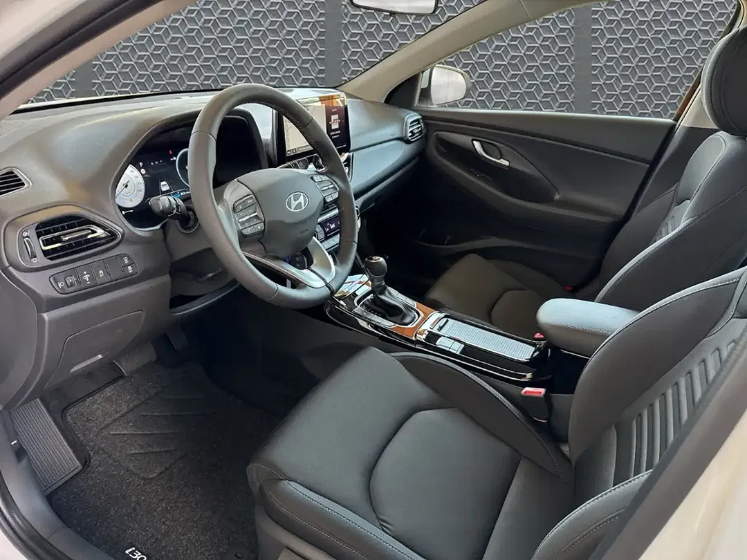 Hyundai i30 - Thumbnail 9