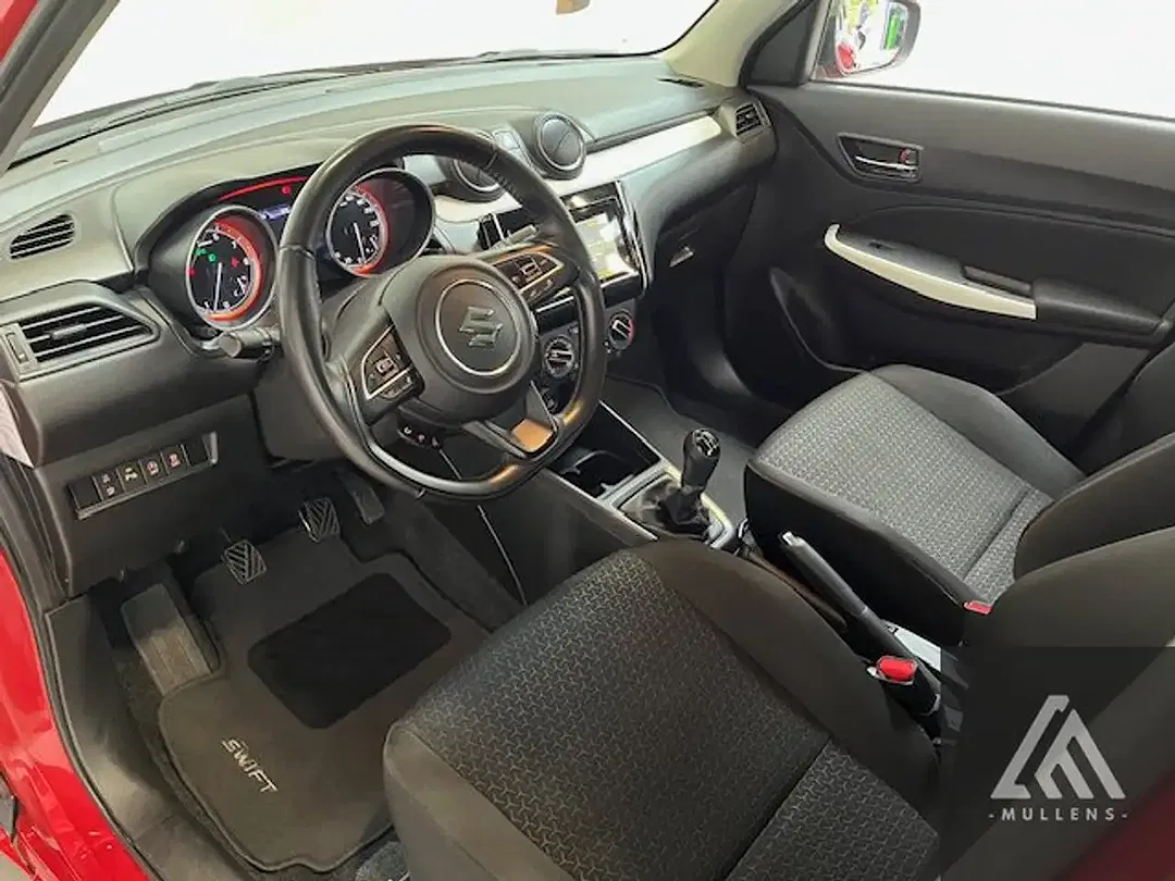 Suzuki Swift - Thumbnail 12