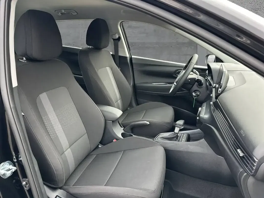 Hyundai i20 - Thumbnail 11