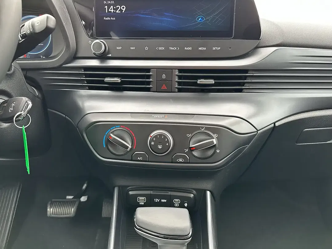 Hyundai i20 - Thumbnail 14