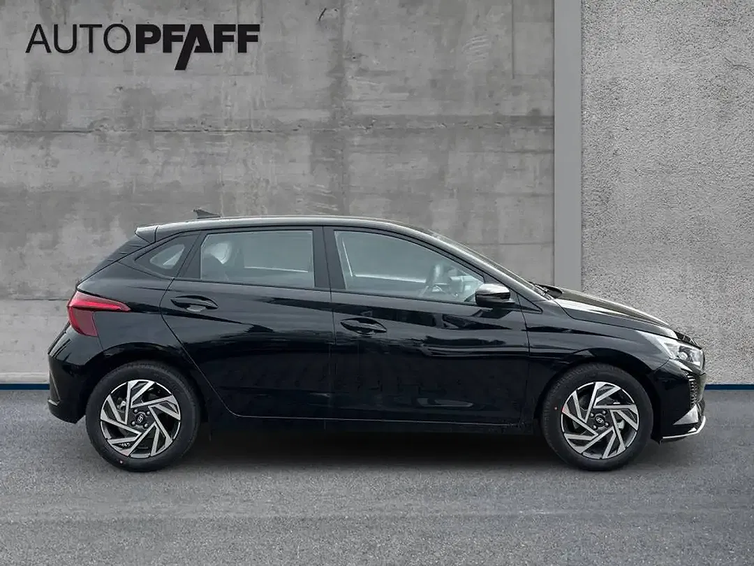 Hyundai i20 - Thumbnail 4