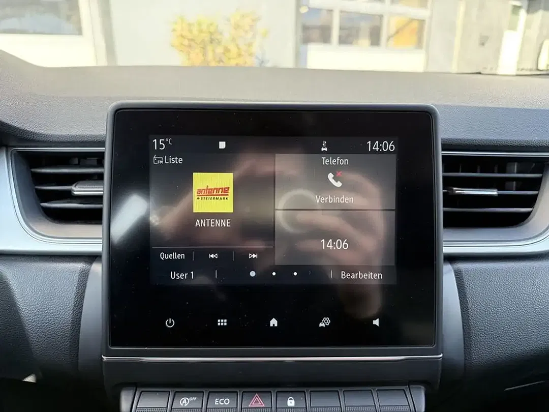 Renault Captur - Thumbnail 13