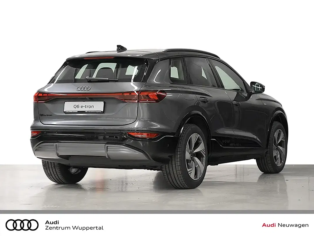 Audi Q6 e-tron - Thumbnail 2