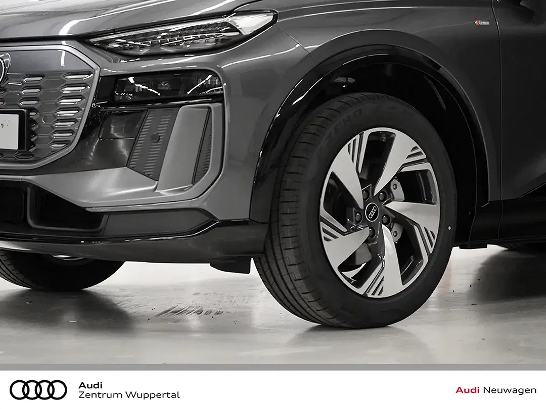 Audi Q6 e-tron - Thumbnail 5