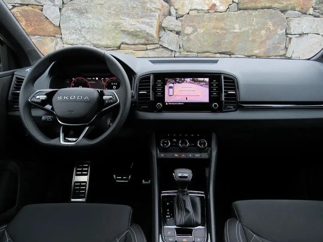 Skoda Karoq - Thumbnail 14