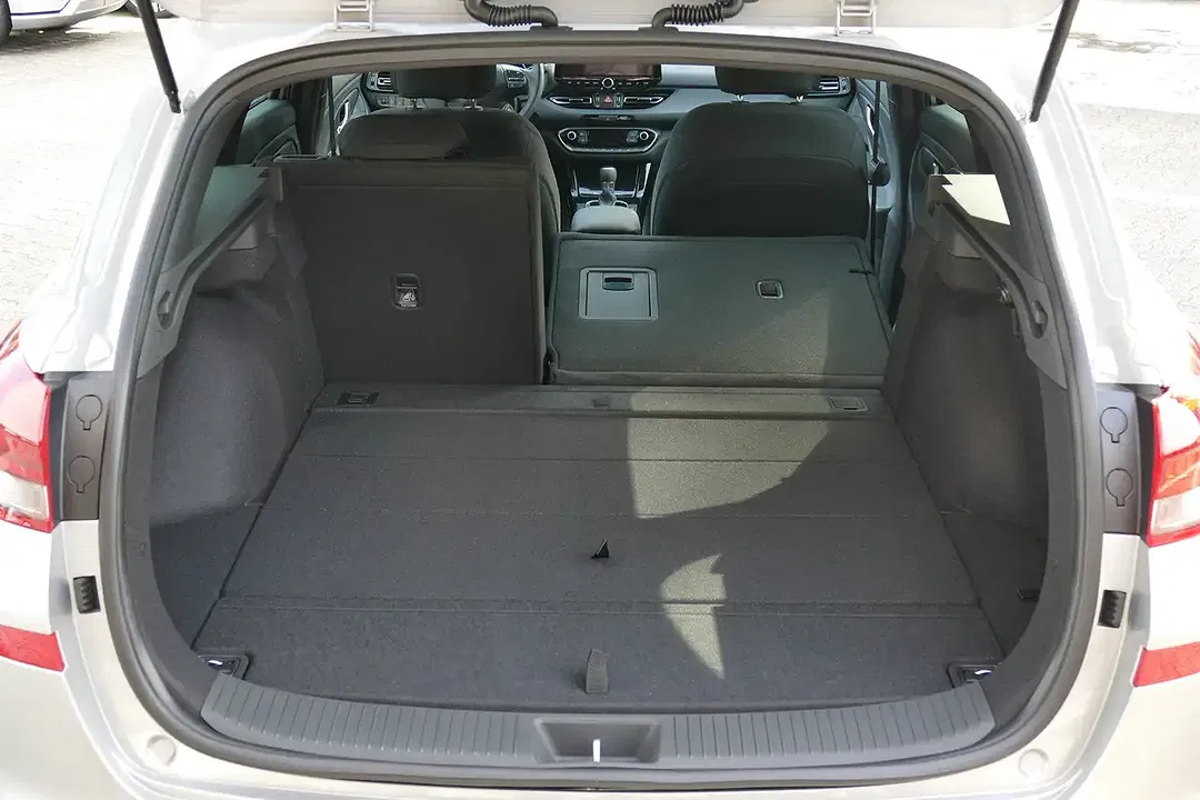 Hyundai i30 - Thumbnail 13