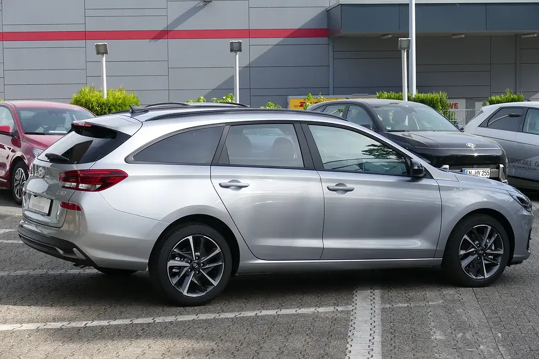 Hyundai i30 - Thumbnail 6