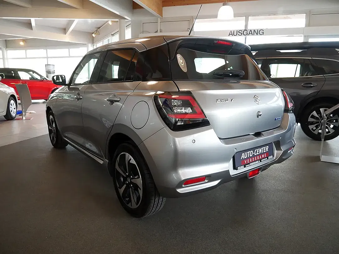 Suzuki Swift - Thumbnail 6