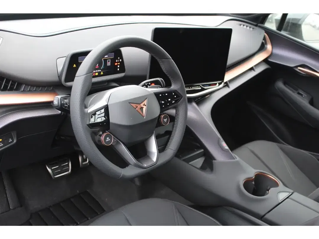 CUPRA Tavascan - Thumbnail 12