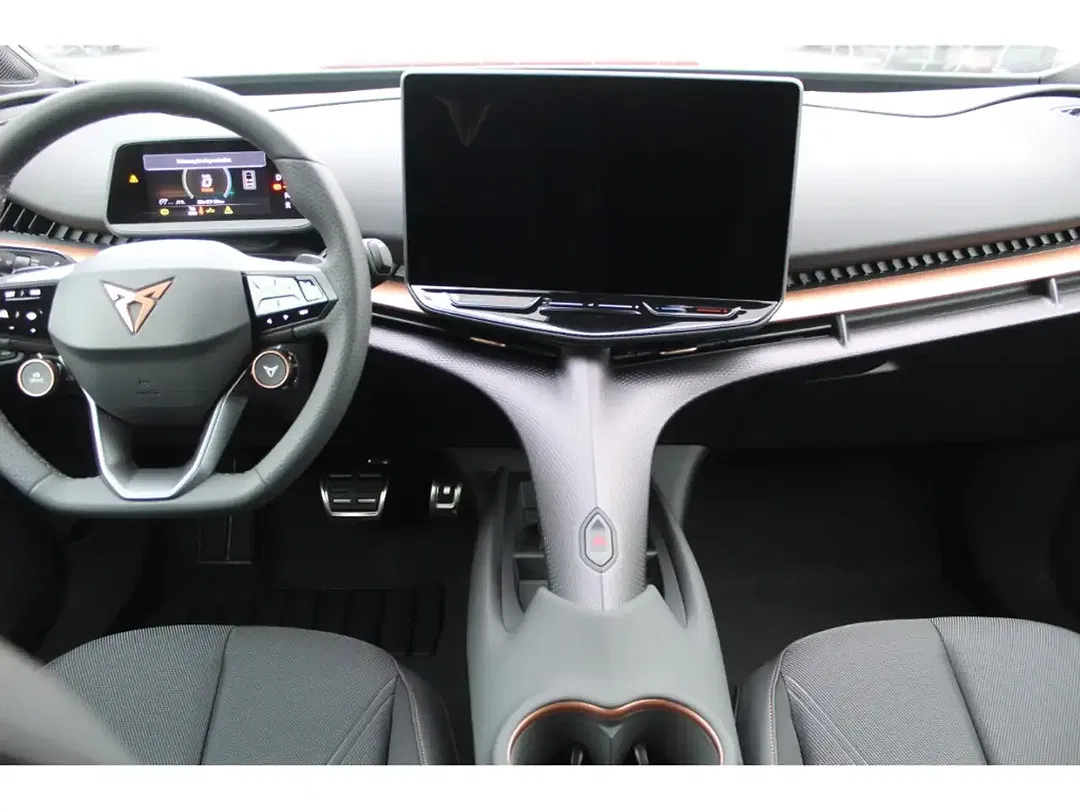 CUPRA Tavascan - Thumbnail 9