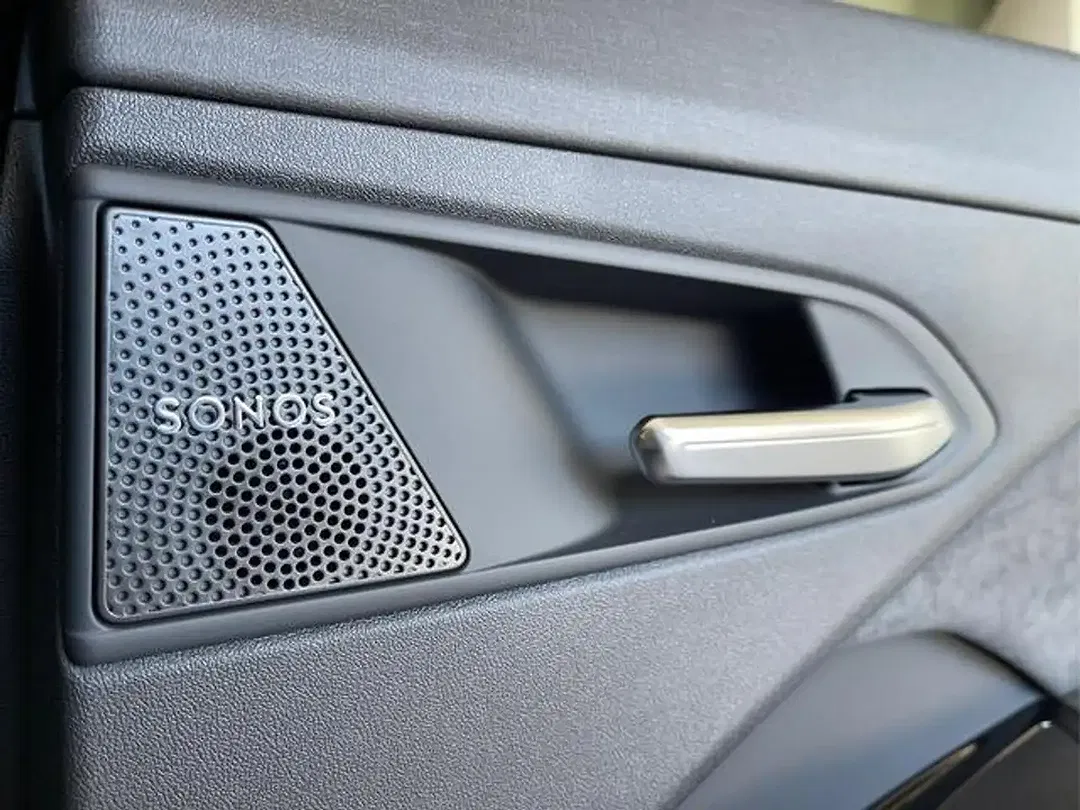 Audi Q3 - Thumbnail 12