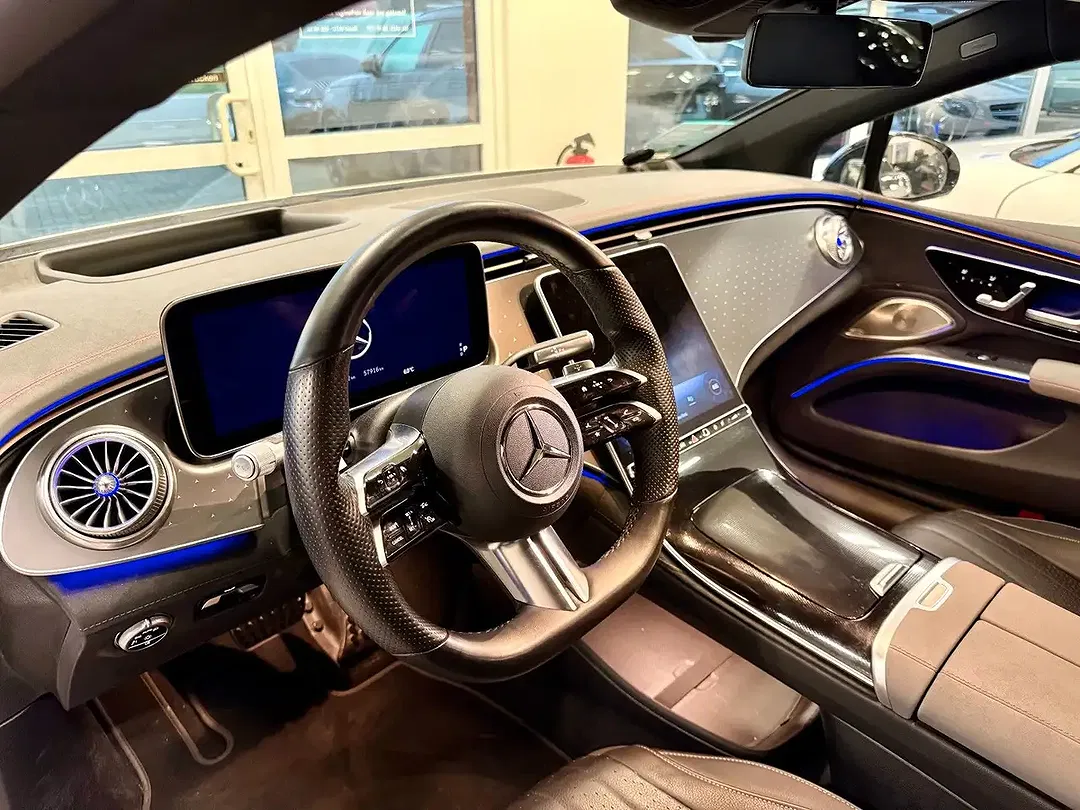Mercedes-Benz EQS - Thumbnail 14