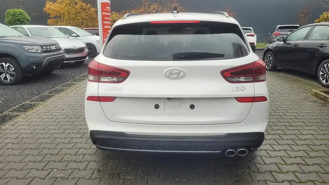 Hyundai i30 - Thumbnail 5