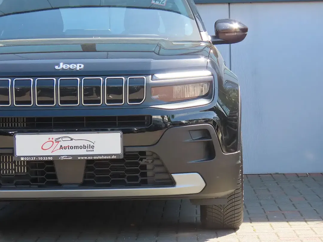 Jeep Avenger - Thumbnail 3