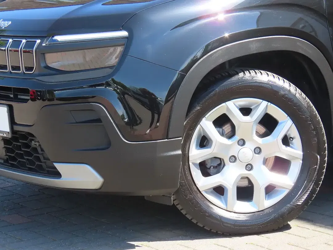 Jeep Avenger - Thumbnail 5
