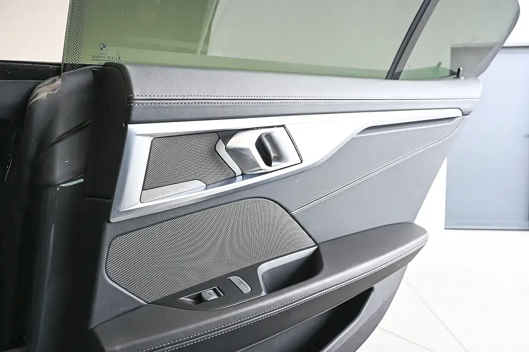 BMW 840 - Thumbnail 22