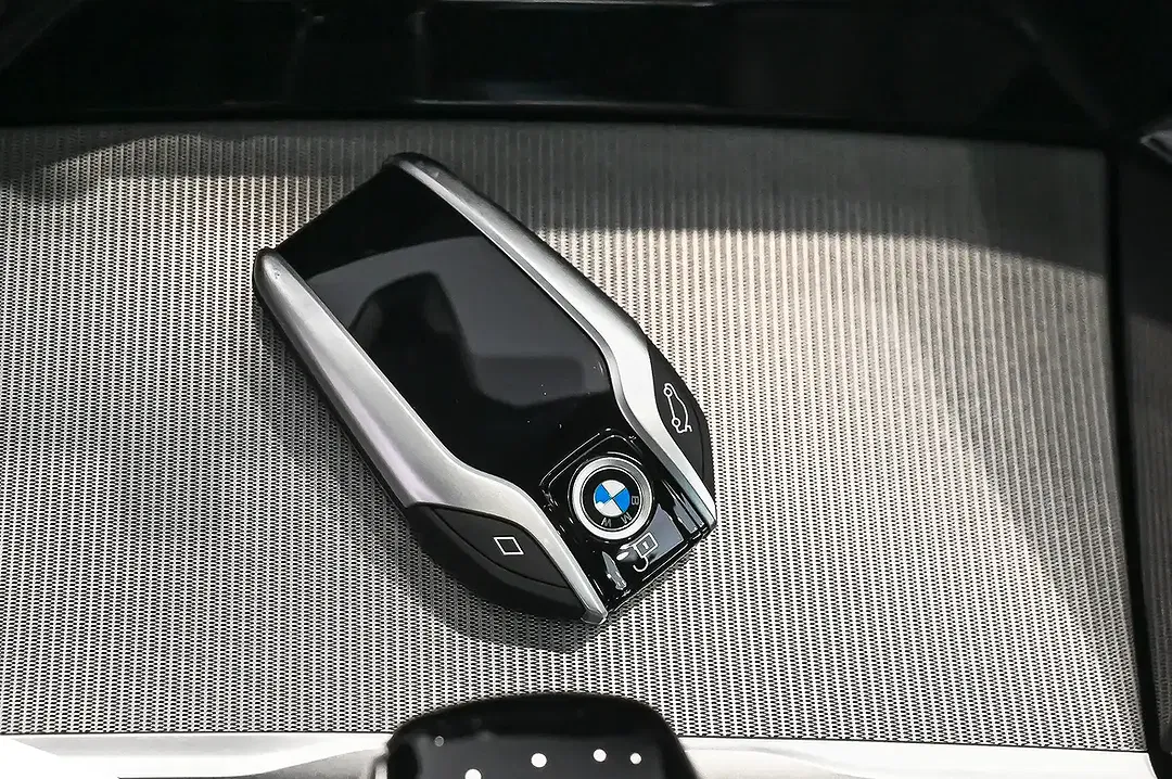 BMW 840 - Thumbnail 35