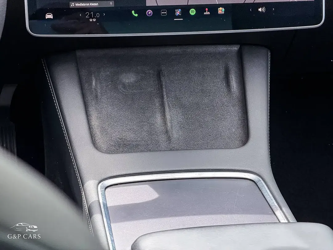 Tesla Model 3 - Thumbnail 17