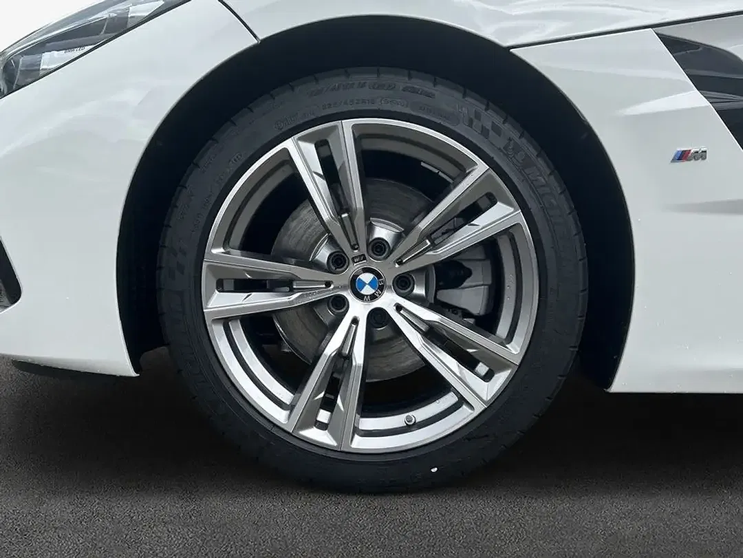 BMW Z4 - Thumbnail 8