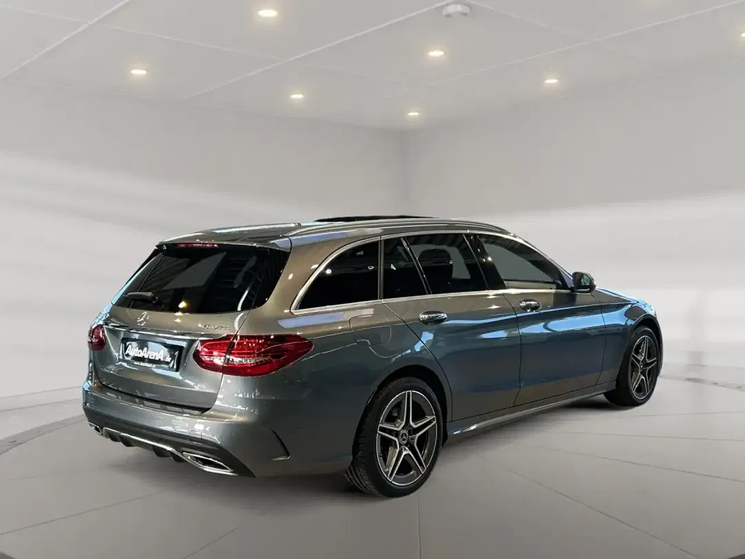 Mercedes-Benz C 300 - Thumbnail 2