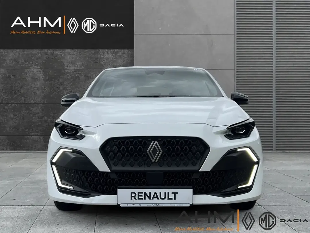 Renault Clio - Thumbnail 3