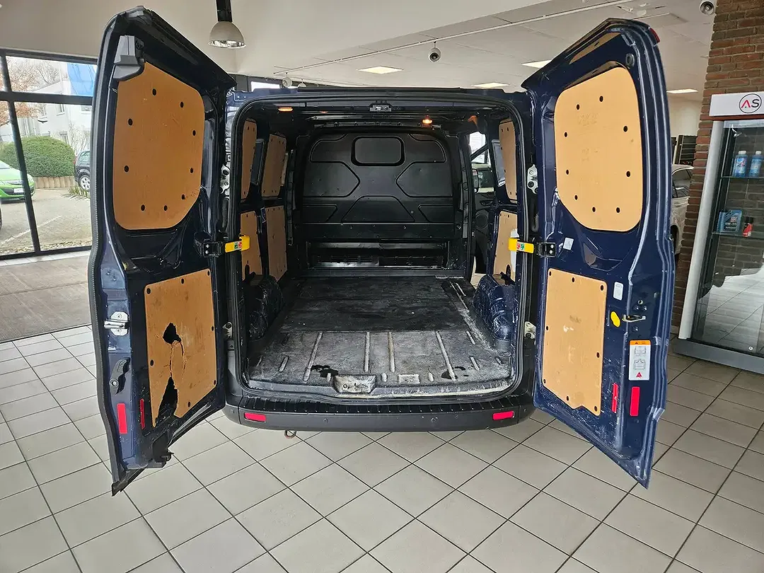 Ford Transit Custom - Thumbnail 9