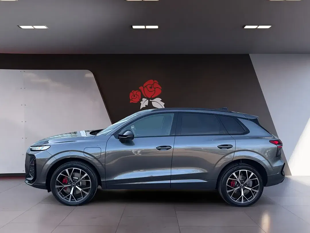 Audi Q3 - Thumbnail 2