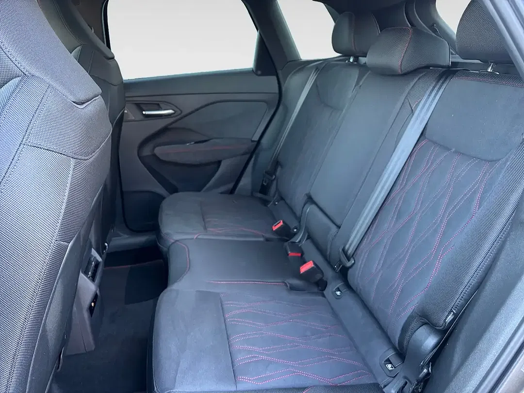 Audi Q3 - Thumbnail 8