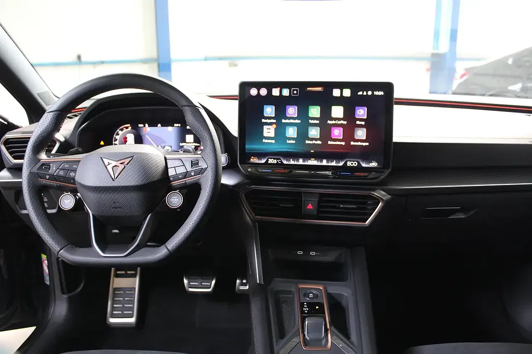 CUPRA Leon - Thumbnail 11