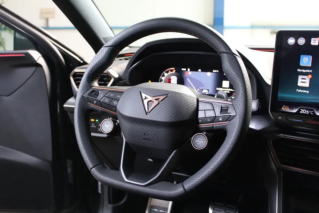 CUPRA Leon - Thumbnail 12