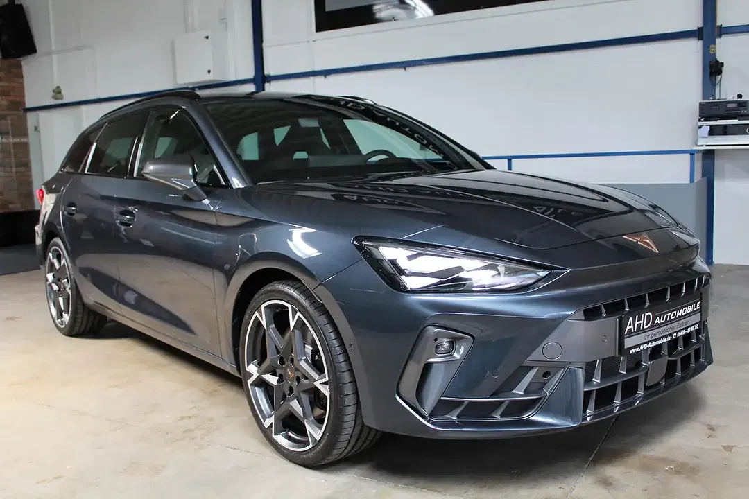 CUPRA Leon - Thumbnail 6