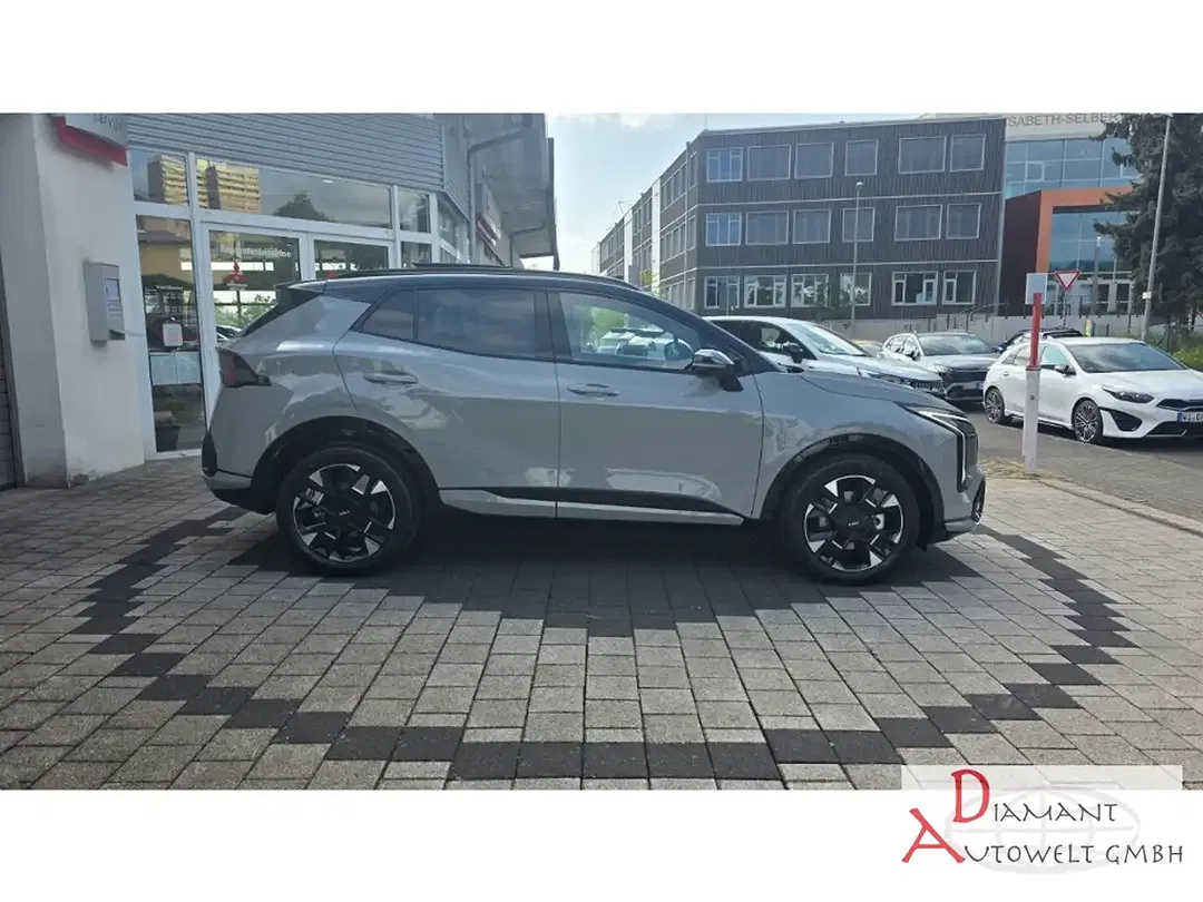 Kia Sportage - Thumbnail 4