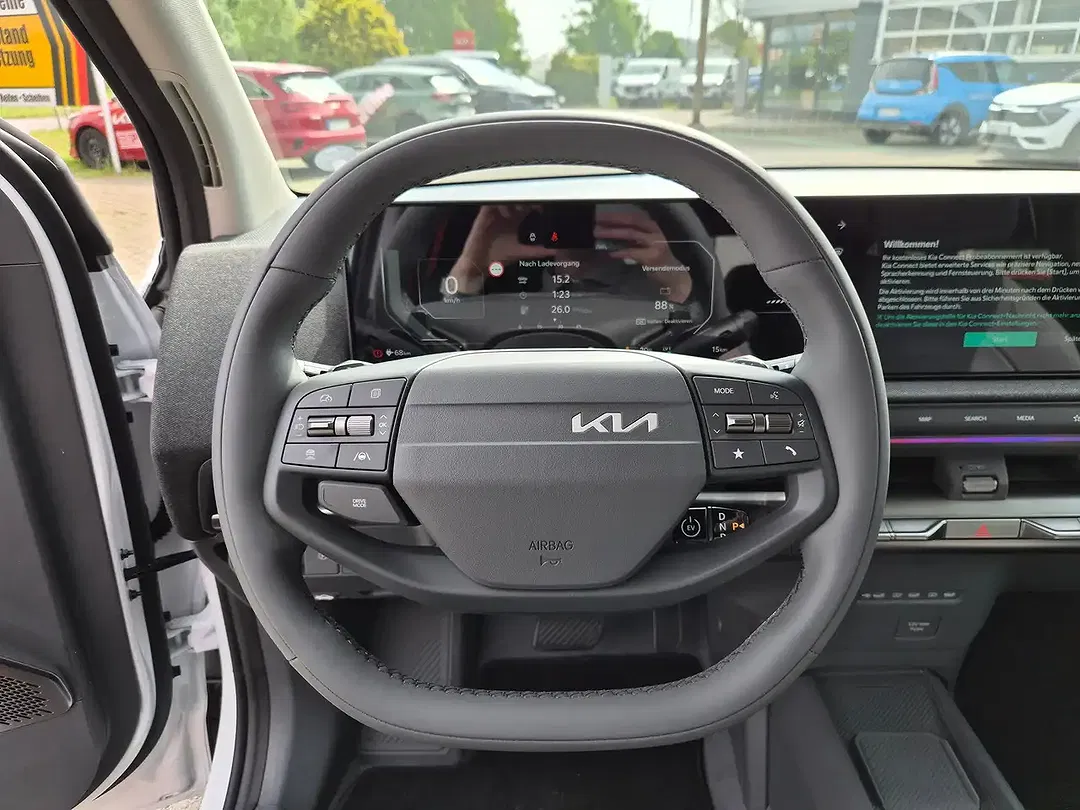 Kia EV2 - Thumbnail 13