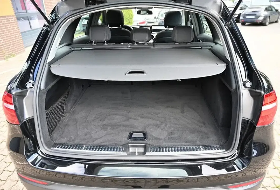 Mercedes-Benz GLC 250 - Thumbnail 14