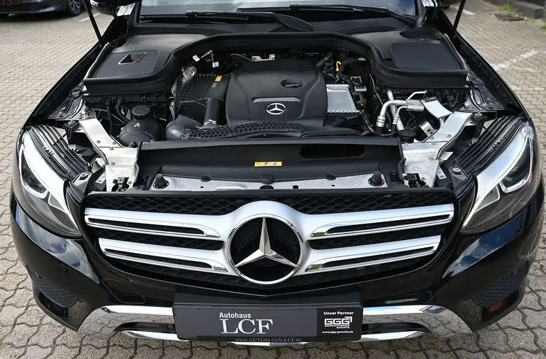 Mercedes-Benz GLC 250 - Thumbnail 17