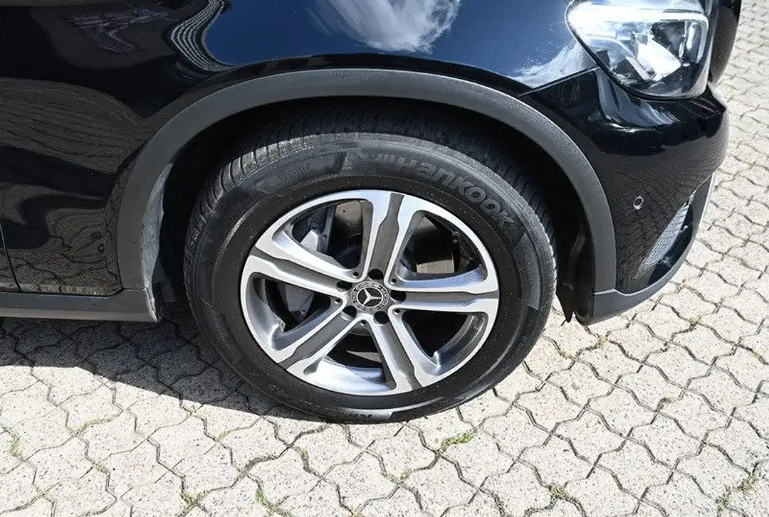 Mercedes-Benz GLC 250 - Thumbnail 20