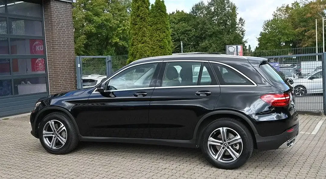 Mercedes-Benz GLC 250 - Thumbnail 5
