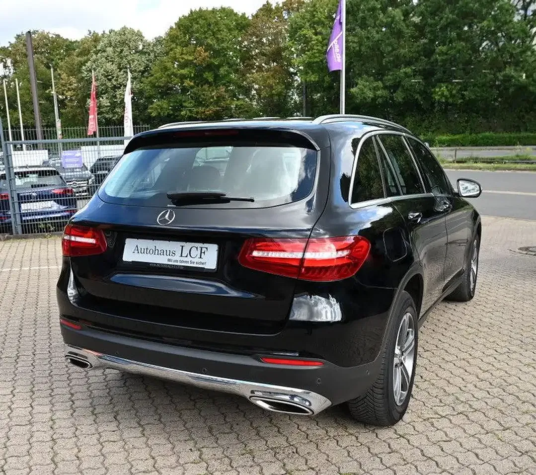 Mercedes-Benz GLC 250 - Thumbnail 8