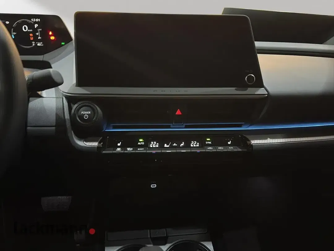 Toyota Prius - Thumbnail 12
