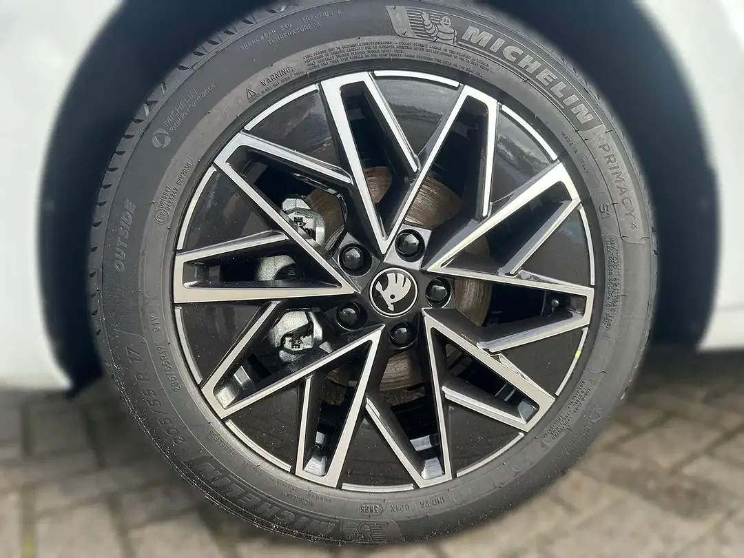 Skoda Octavia - Thumbnail 5
