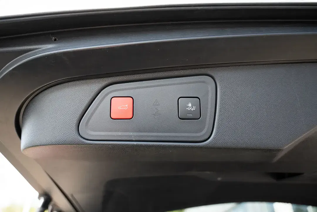 Peugeot 3008 - Thumbnail 15