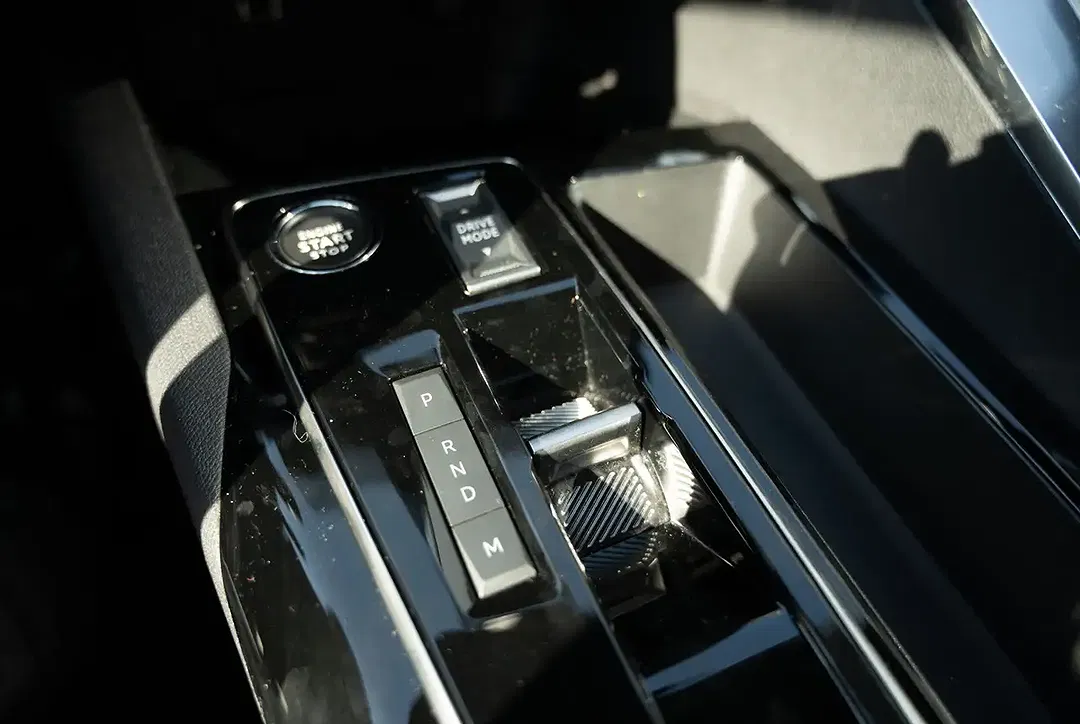 Peugeot 3008 - Thumbnail 9