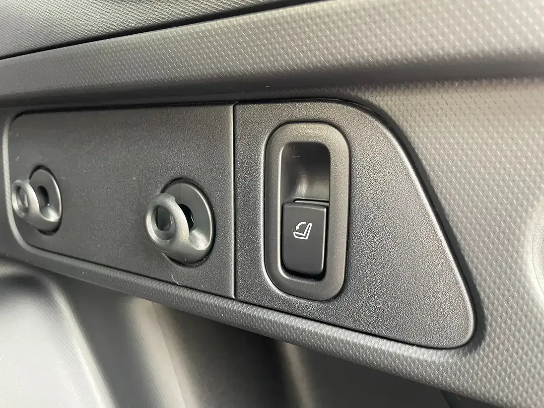 Subaru Forester - Thumbnail 10