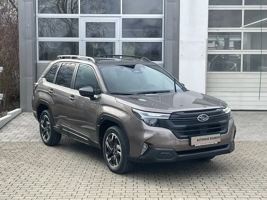 Subaru Forester - Thumbnail 3